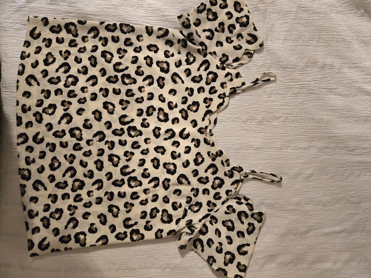 Monteau Leopard Print Scalloped Tank Top