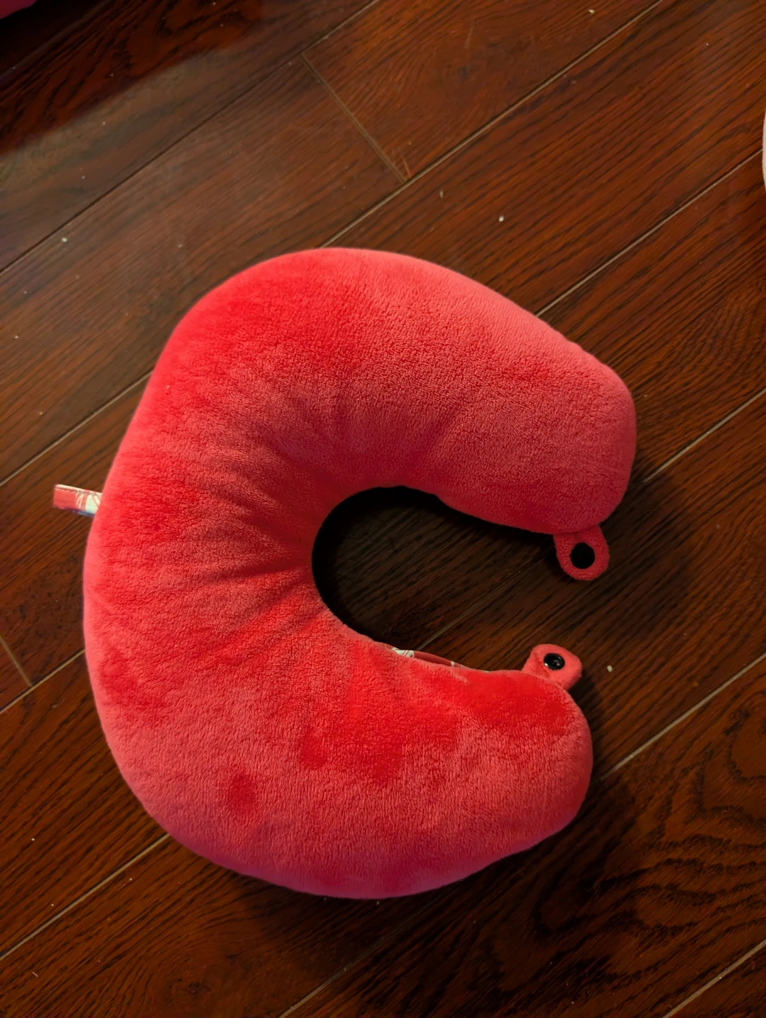 Red Feather Print Travel Neck Pillow - photo 2
