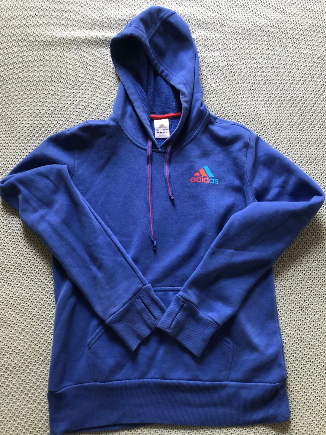 Adidas Vintage Hoodie size M