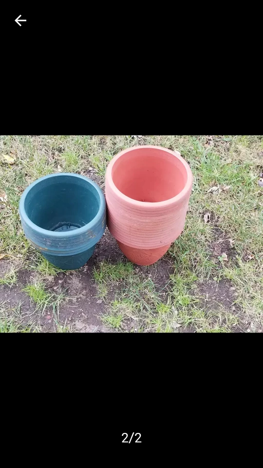 23 Plastic Plant Pots - Teal and Terracotta - photo 2