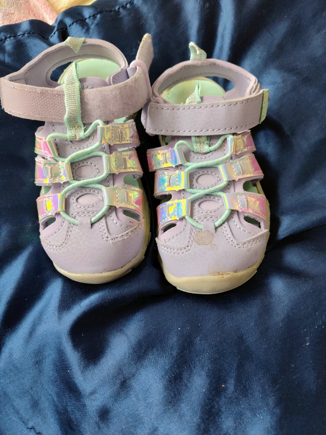 Kids Purple Iridescent Strap Sandals🌱