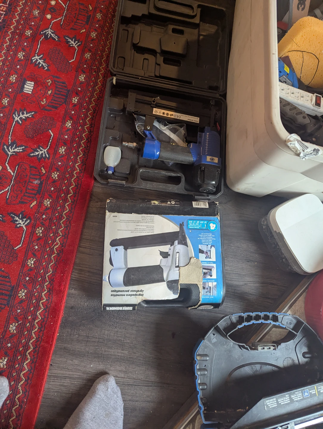 Paslode & Senco Nail Guns with Case - photo 2