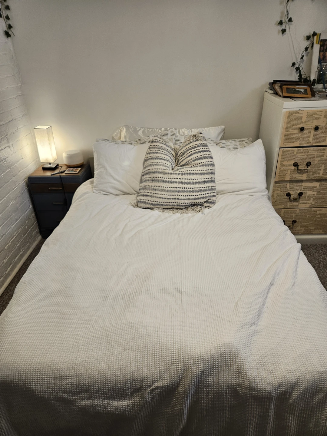 Cooling double Mattress and frame - photo 2