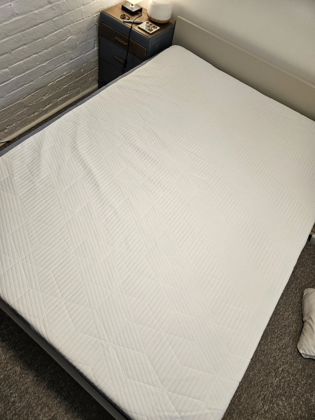 Cooling double Mattress and frame - photo 3