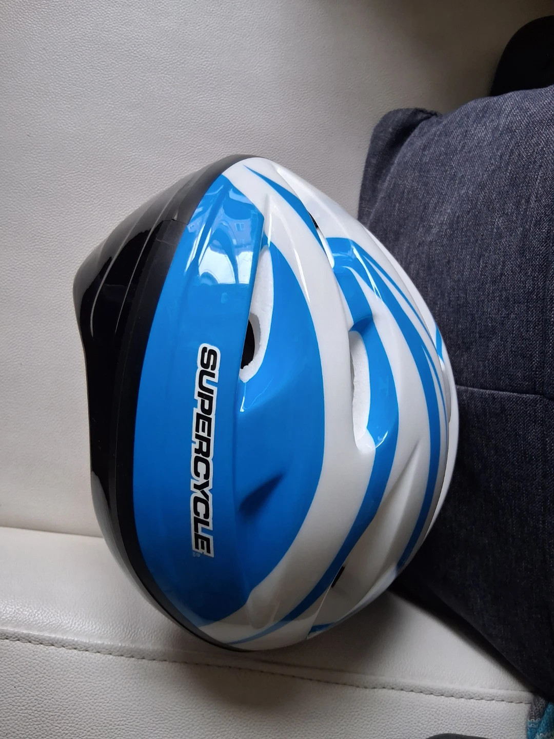 Supercycle Kids Bike Helmet one size 50cm 20"