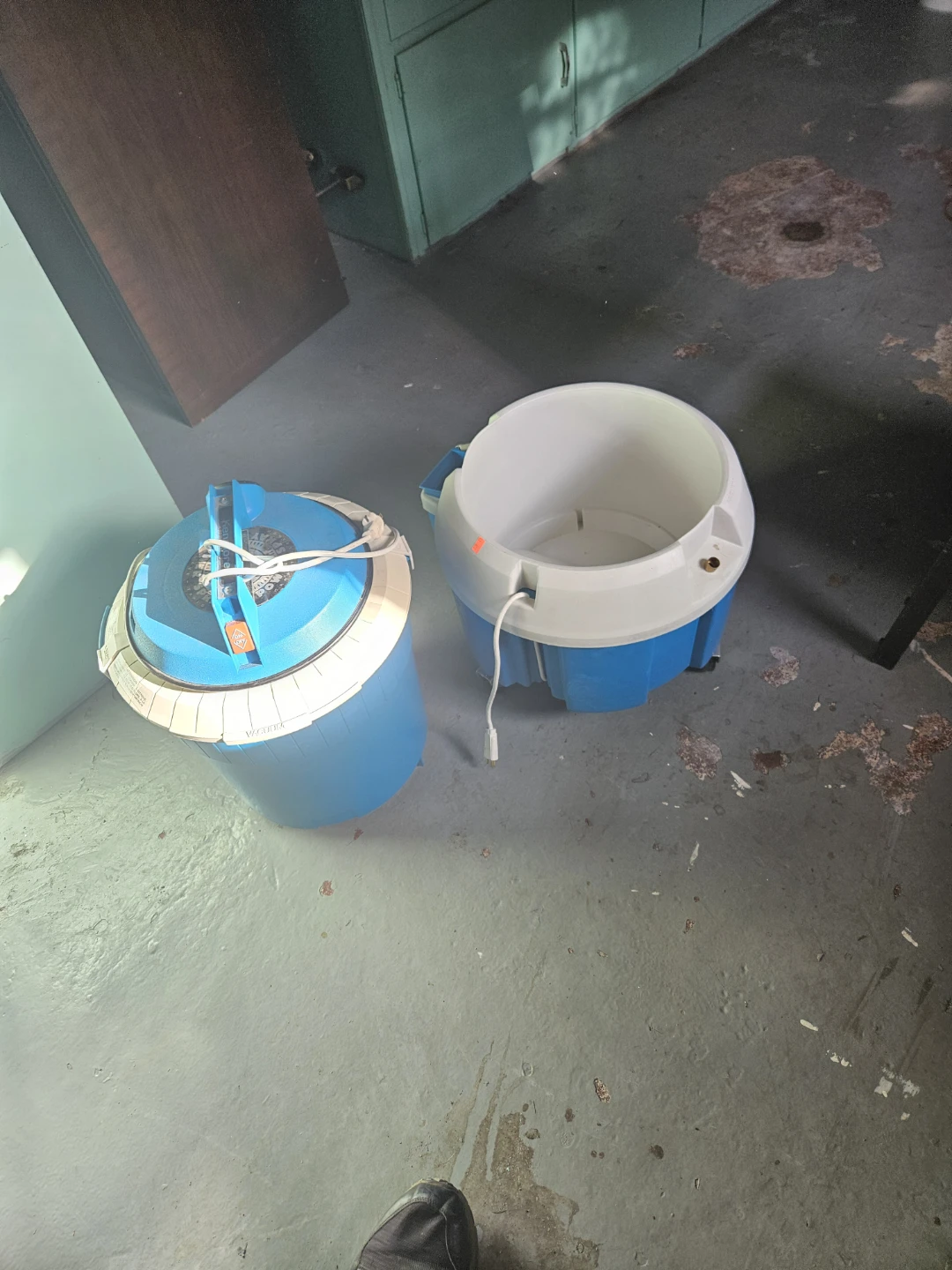 Kenmore Power Spray Carpet Cleaner - photo 4