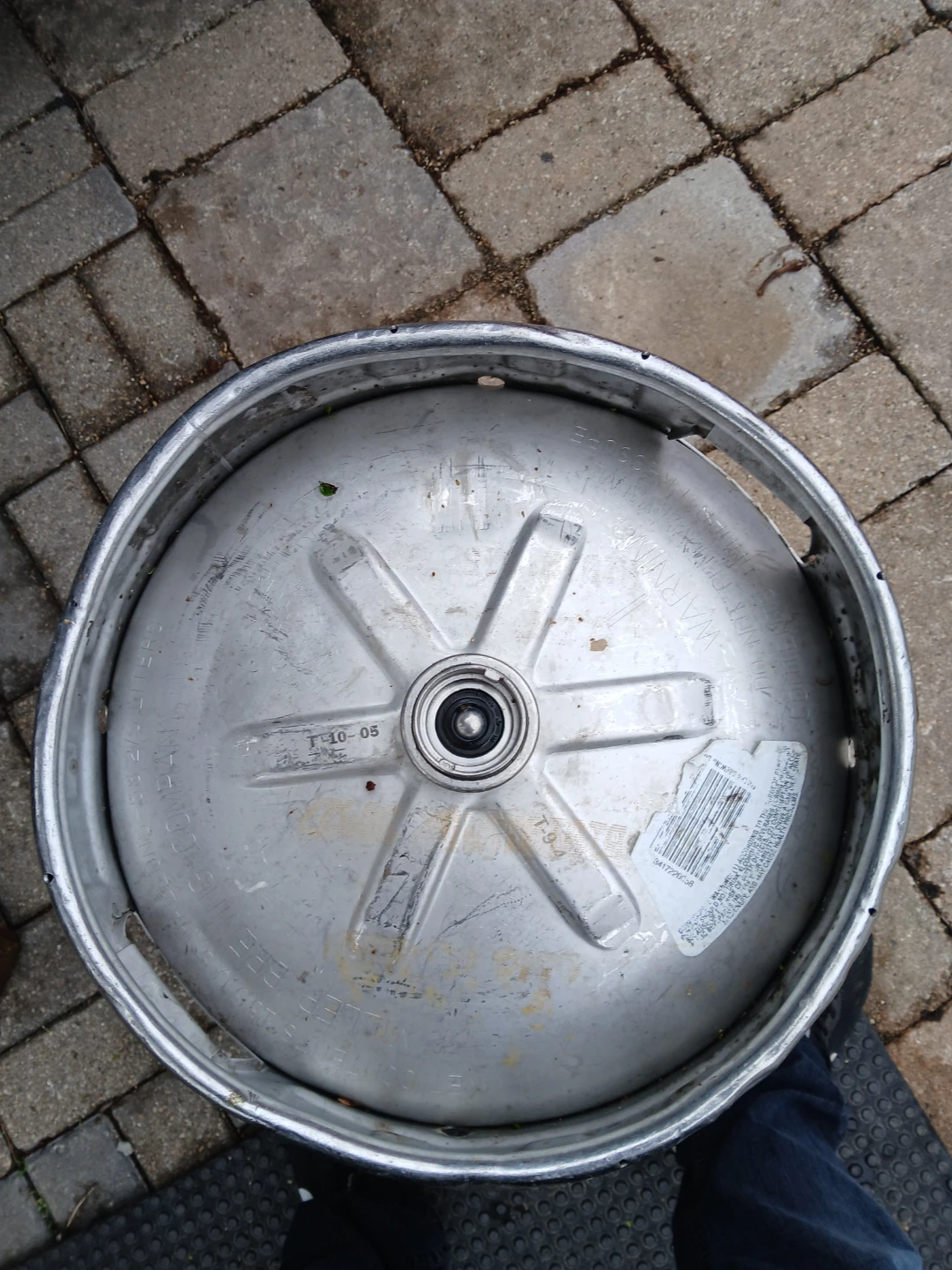 15.5 gal Beer Keg It's empty. - photo 2