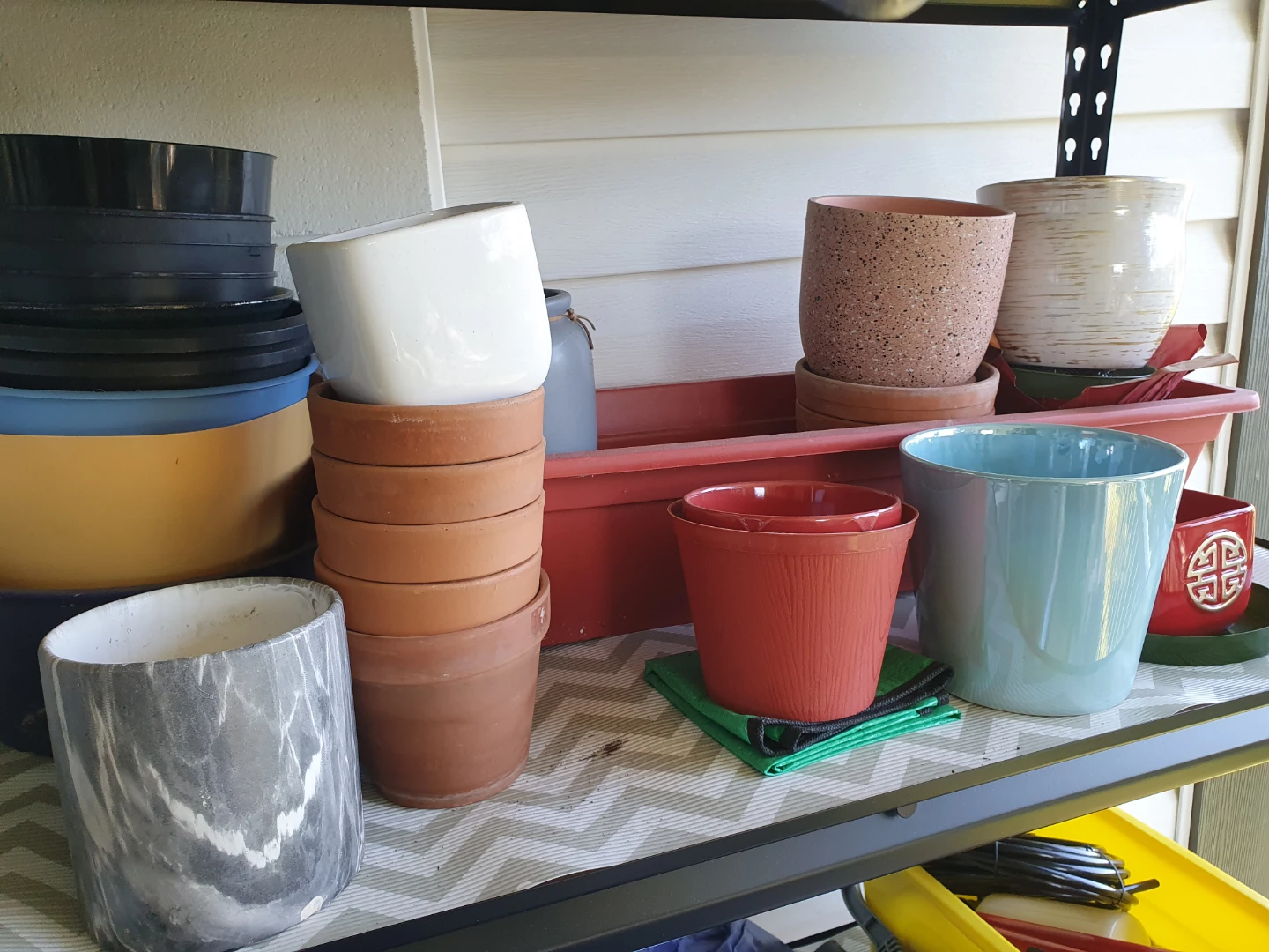 Assorted Plant Pots - photo 2