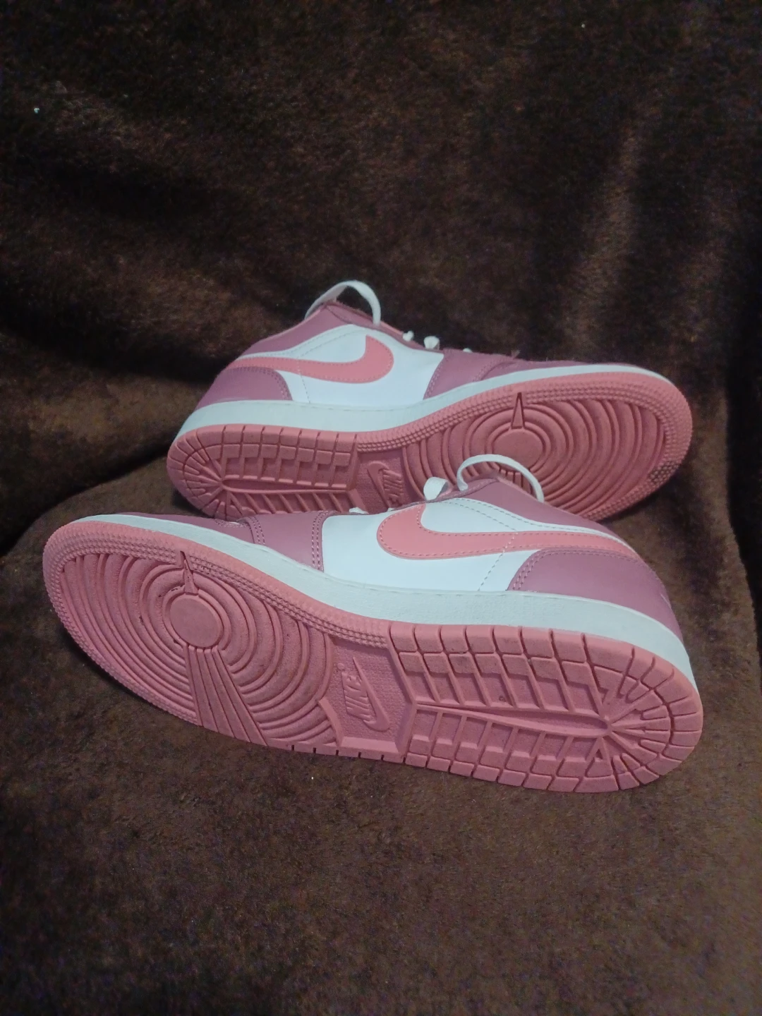 Jordan 1 low desert berry size 7y - photo 4