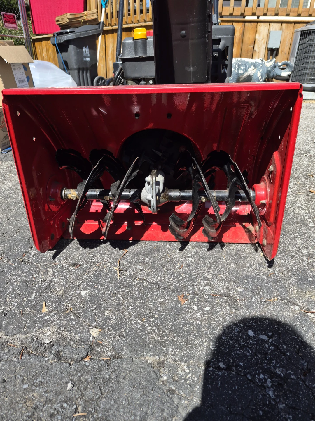 Snow blower-Yard Machines 22" Snow Thrower - photo 5