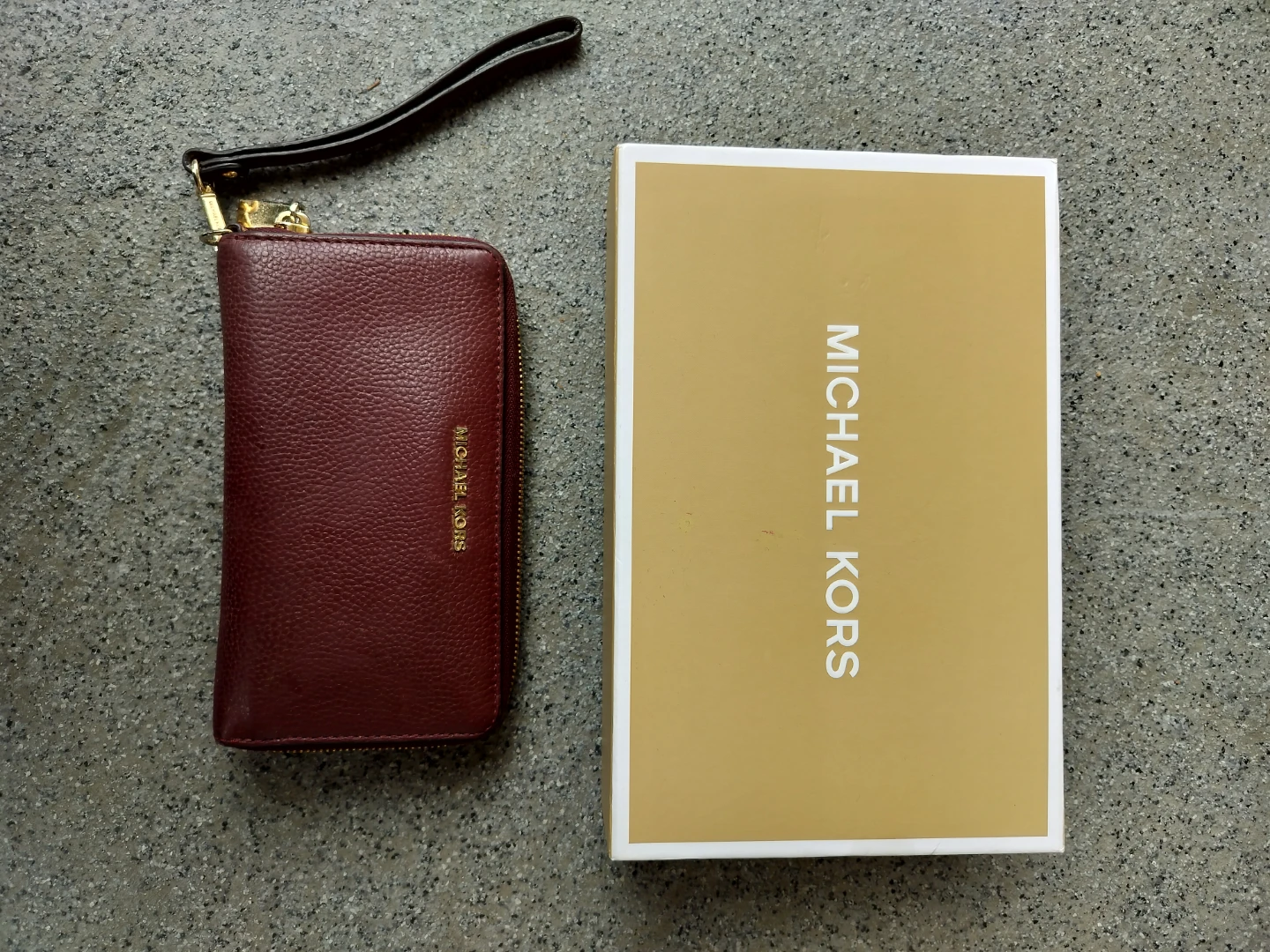 Michael Kors Burgundy Leather Wristlet with Box - photo 2