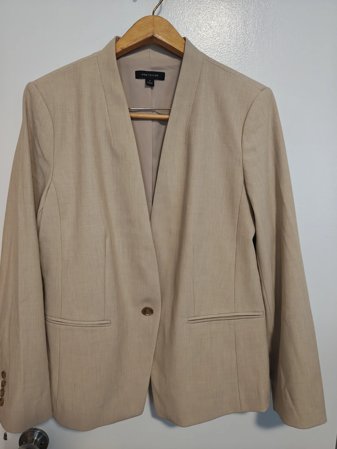 Ann Taylor The Cutaway Blazer - photo 2