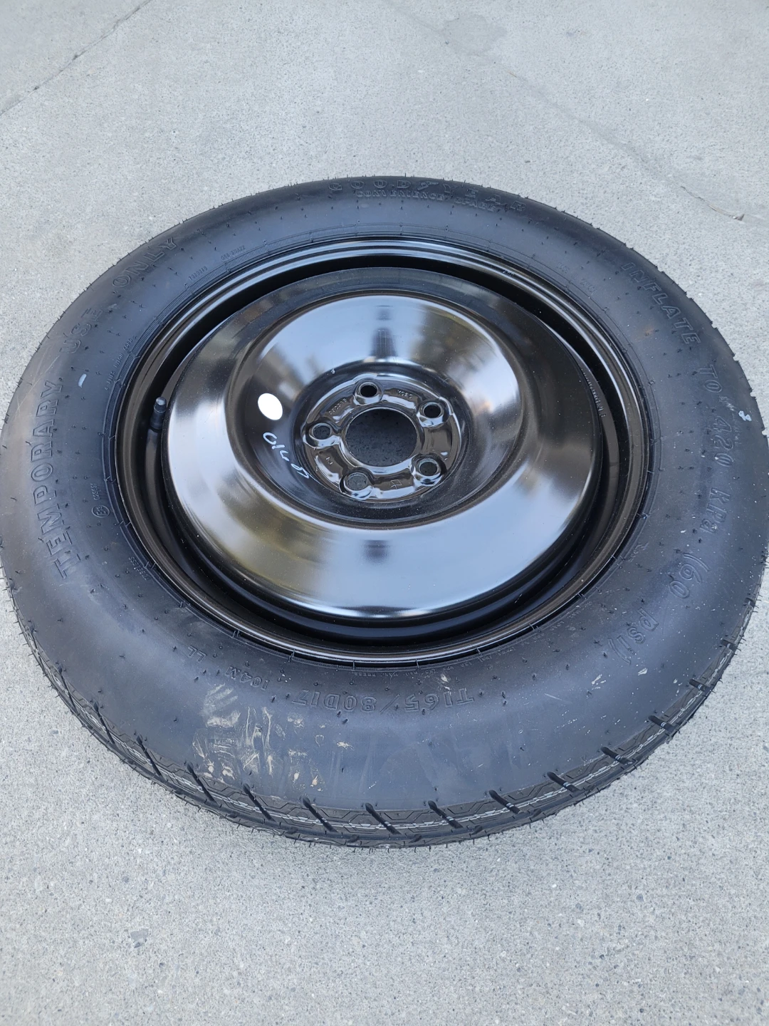 NEW Jeep Cherokee Spare Tire Kit - Complete with Jack & Tool