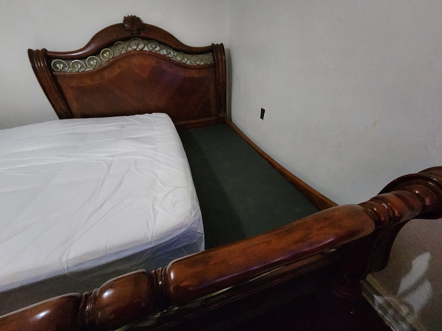 Wooden Bed Frame ,Mattress and box spring - photo 5