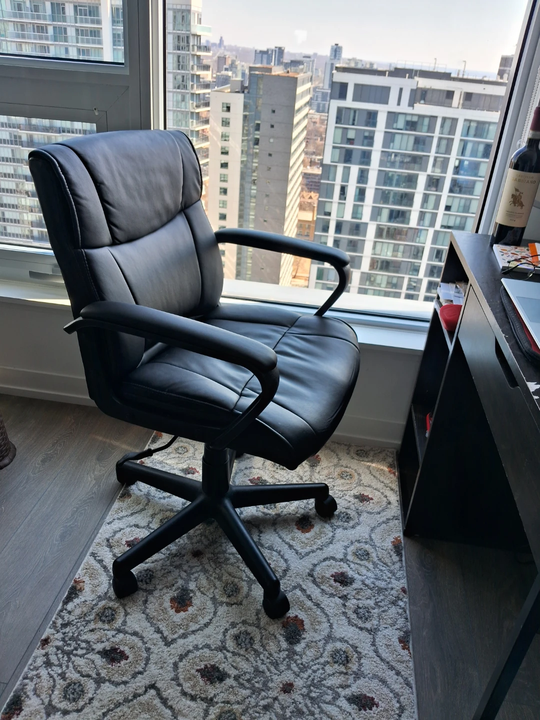 Black Office Chair - photo 2