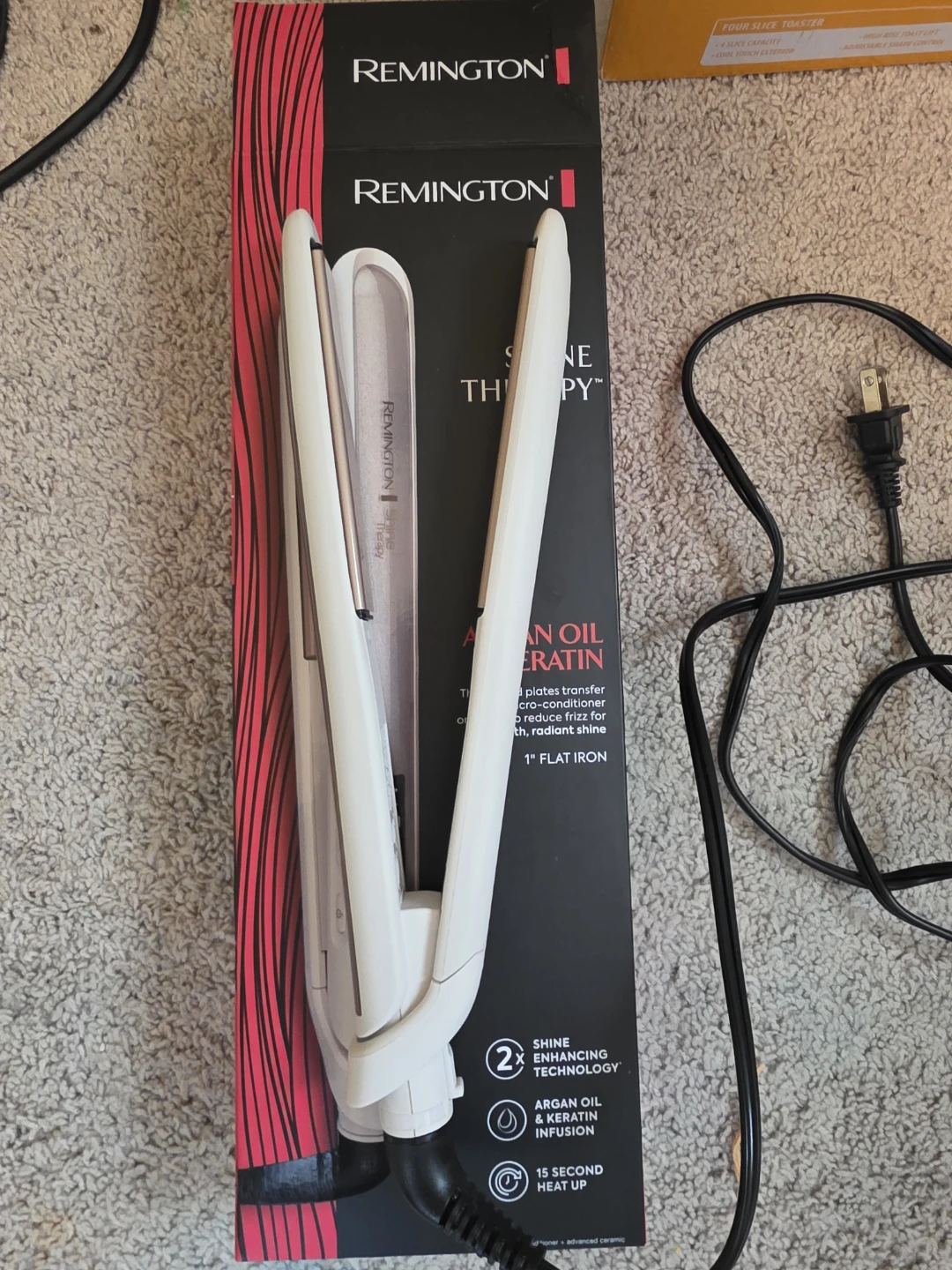 Remington Shine Therapy 1" Flat Iron