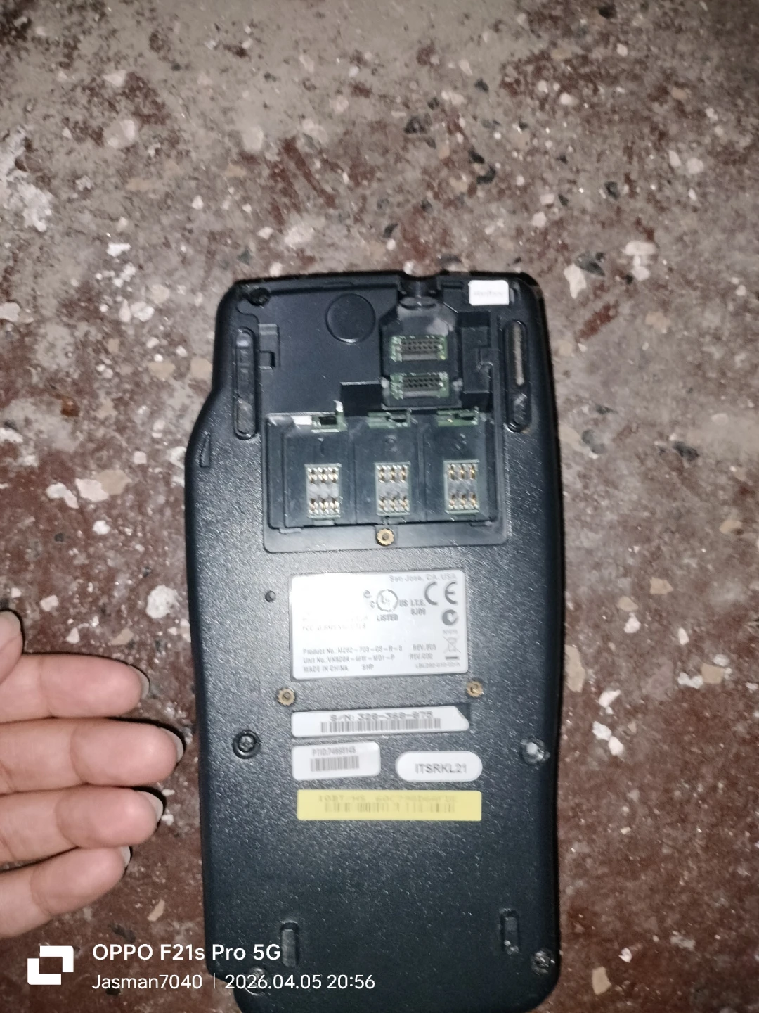 Verifone credit and debit machines - photo 3