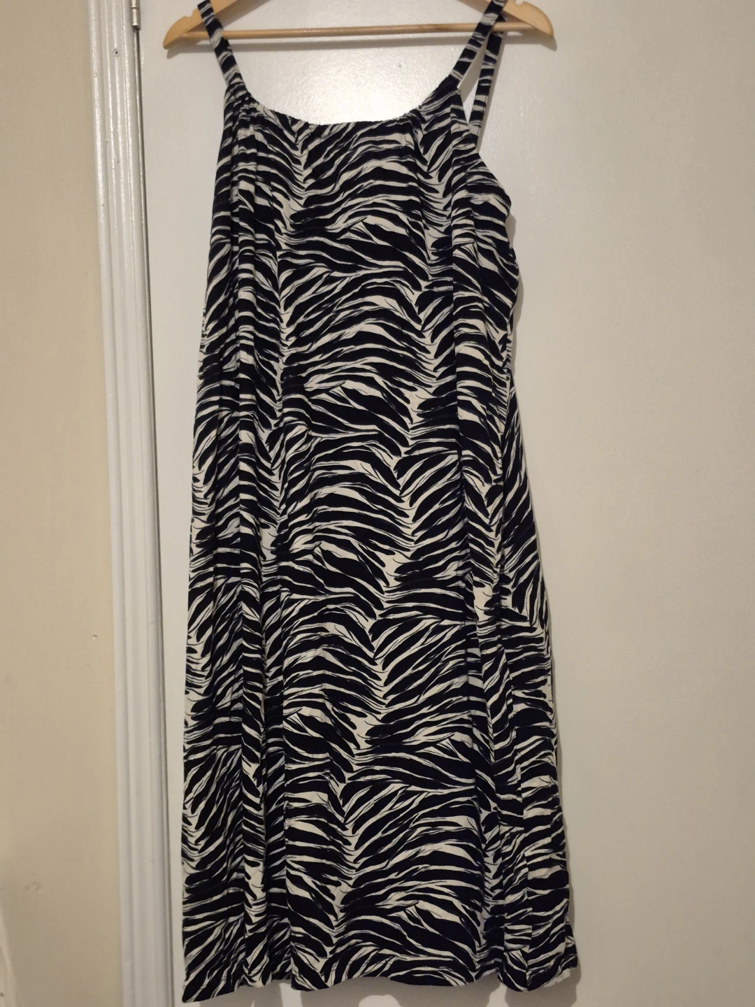 H&M Black & White Zebra Print Maxi Dress - Large