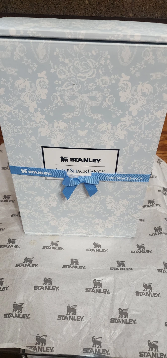 Stanley x LoveShackFancy Quencher Tumbler 40oz