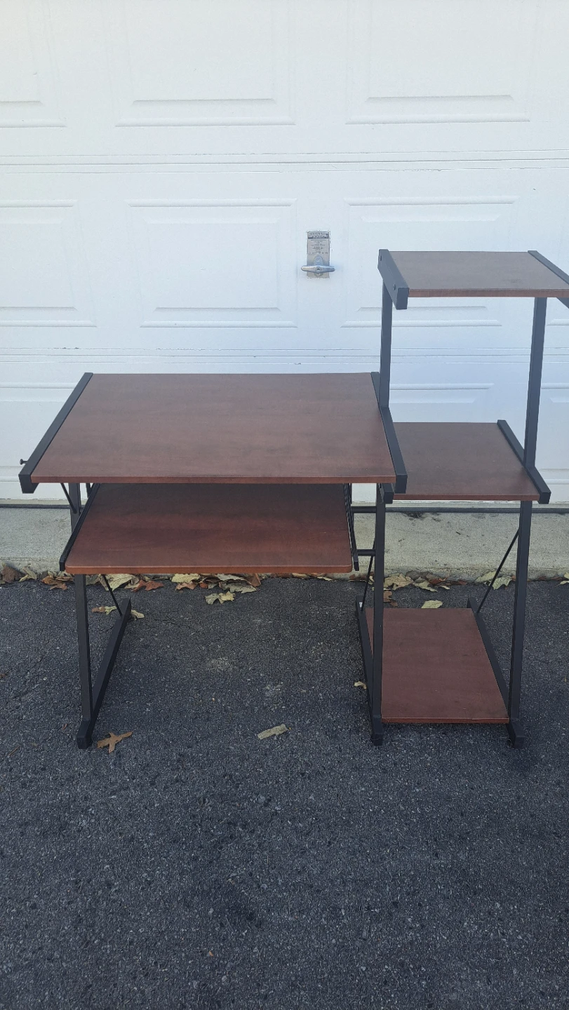 Computer desk with multiple shelves