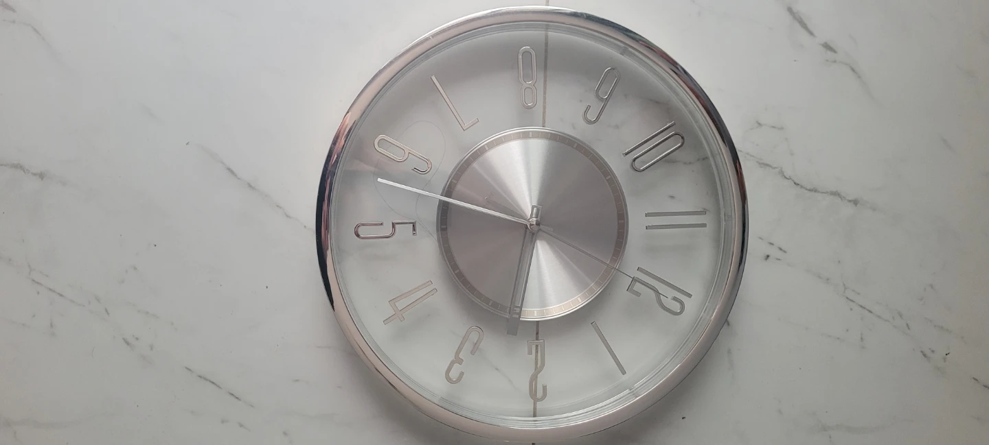 Clock  🕑 - photo 2