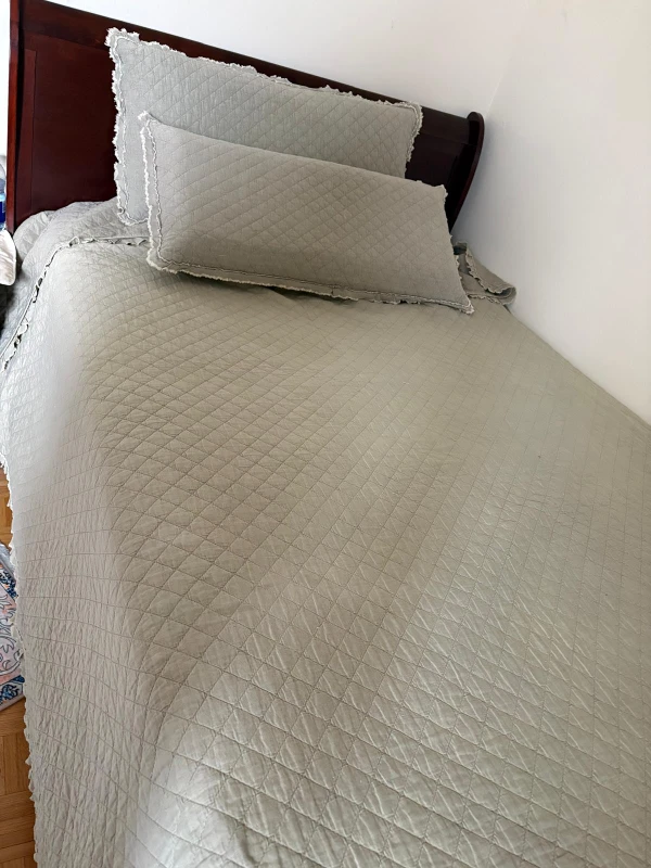 King sizeQuilted Bedding Set with Decorative Pillows - photo 4