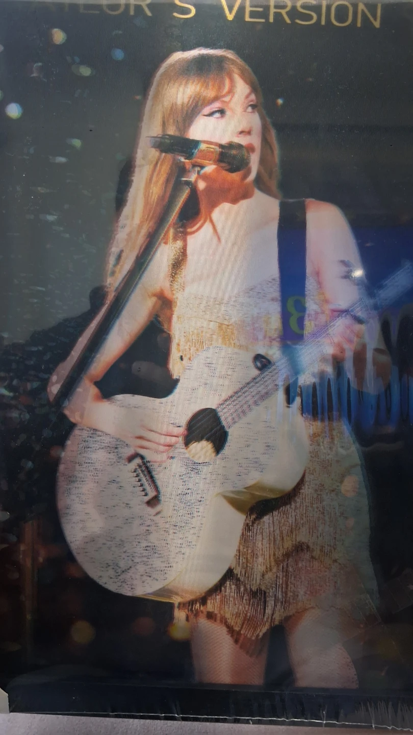 Taylor Swift 3 views 3D Holograph in Photo Frame - photo 5