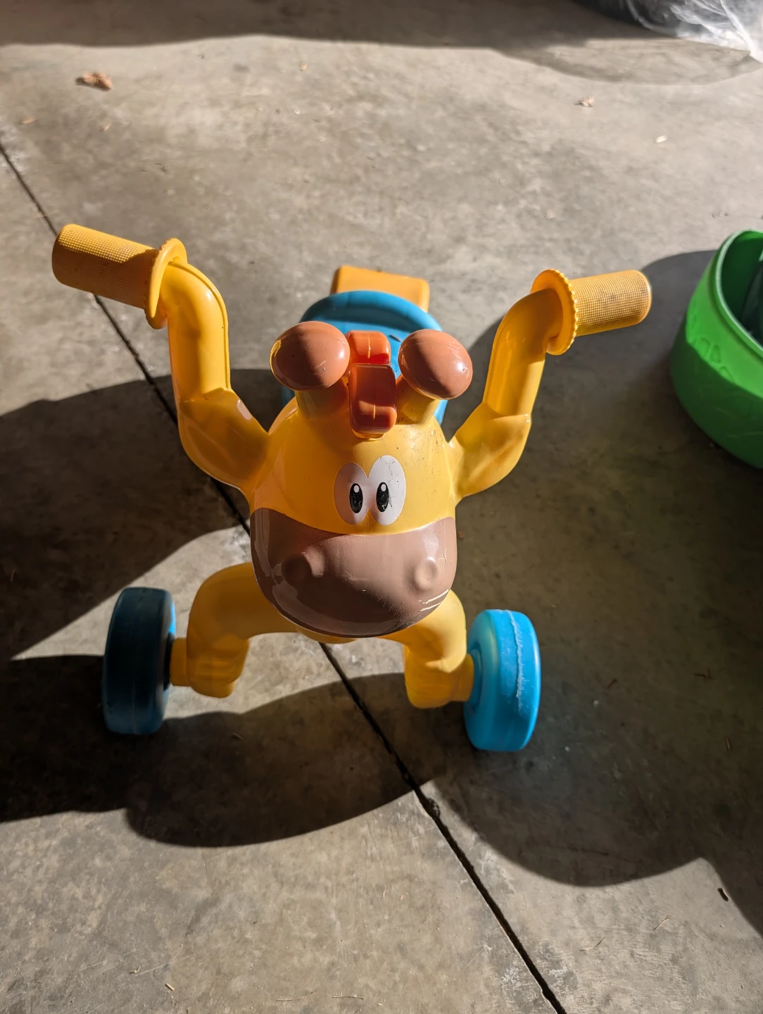 Little Tikes Giraffe Ride-On Toy - photo 2