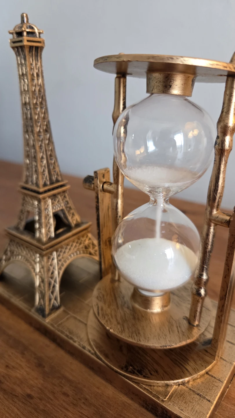 Eiffel Tower Hourglass Décor Piece – Bronze Tone *new - photo 3