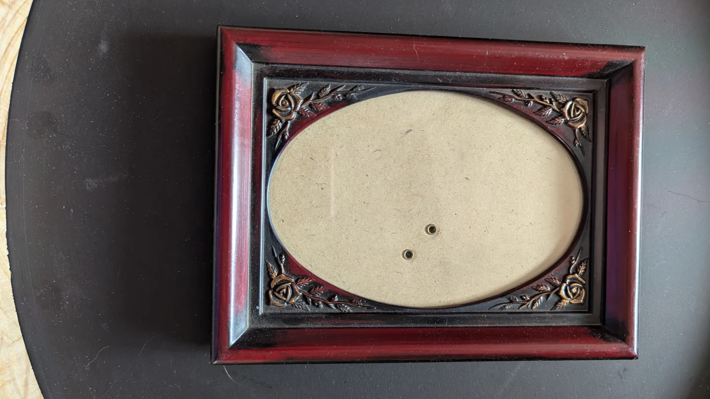 Oval Wood Picture Frame