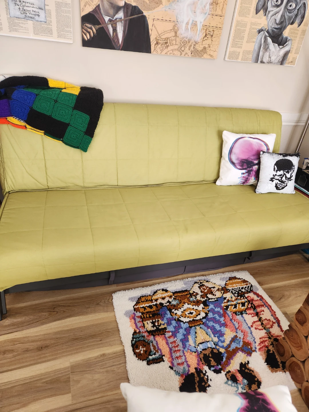 Light Green Futon Sofa Bed - photo 3