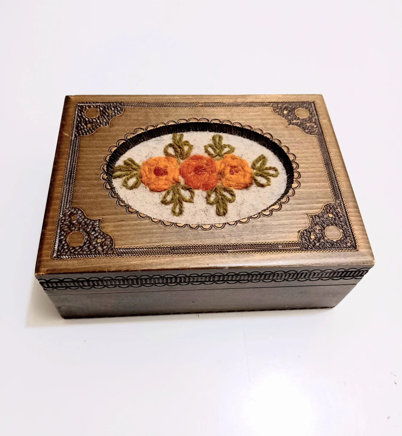 🌱Vtg Handmade Wooden Keepsake Box