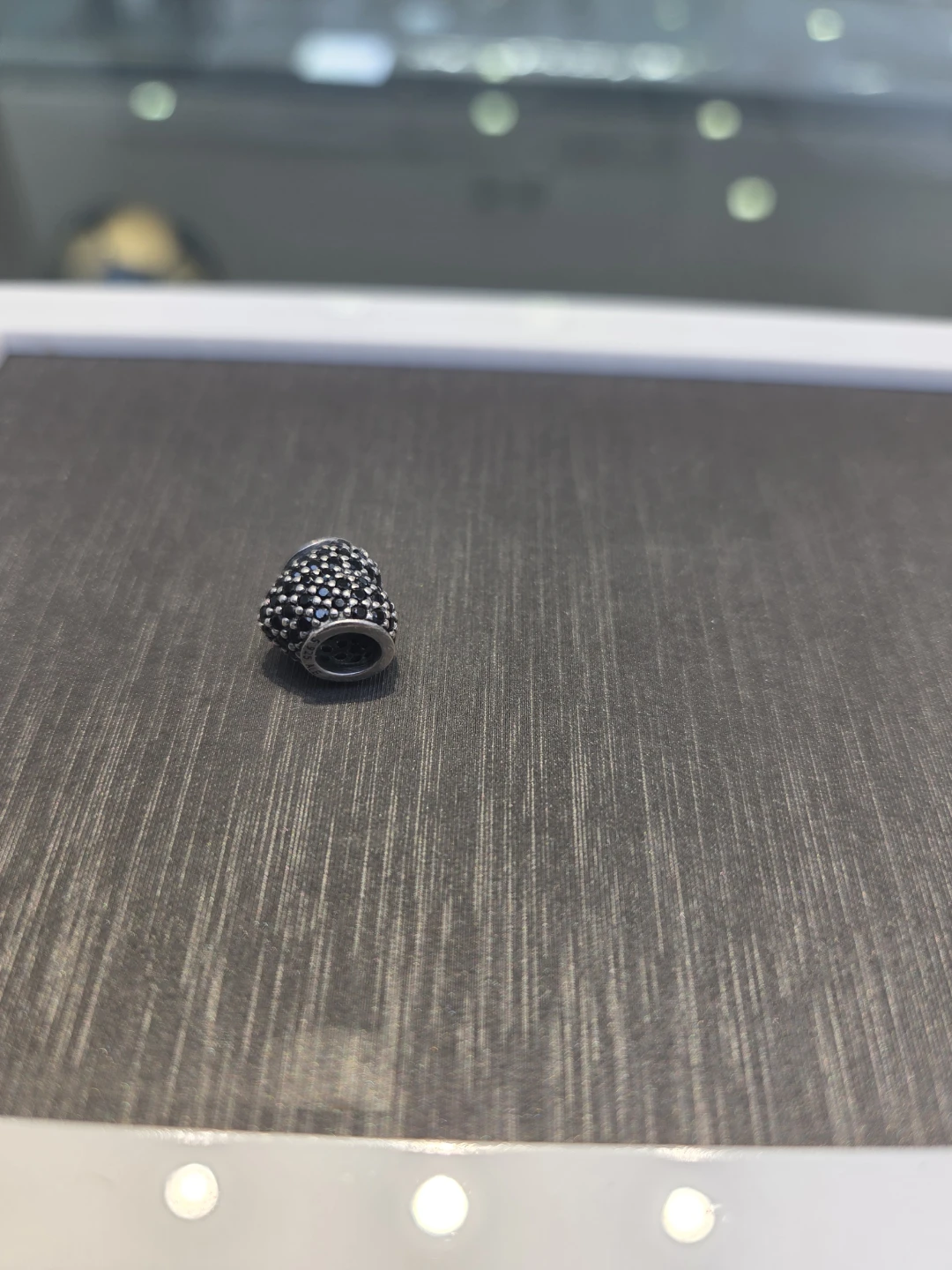 Pandora Sparkling Pave Heart Charm - photo 2