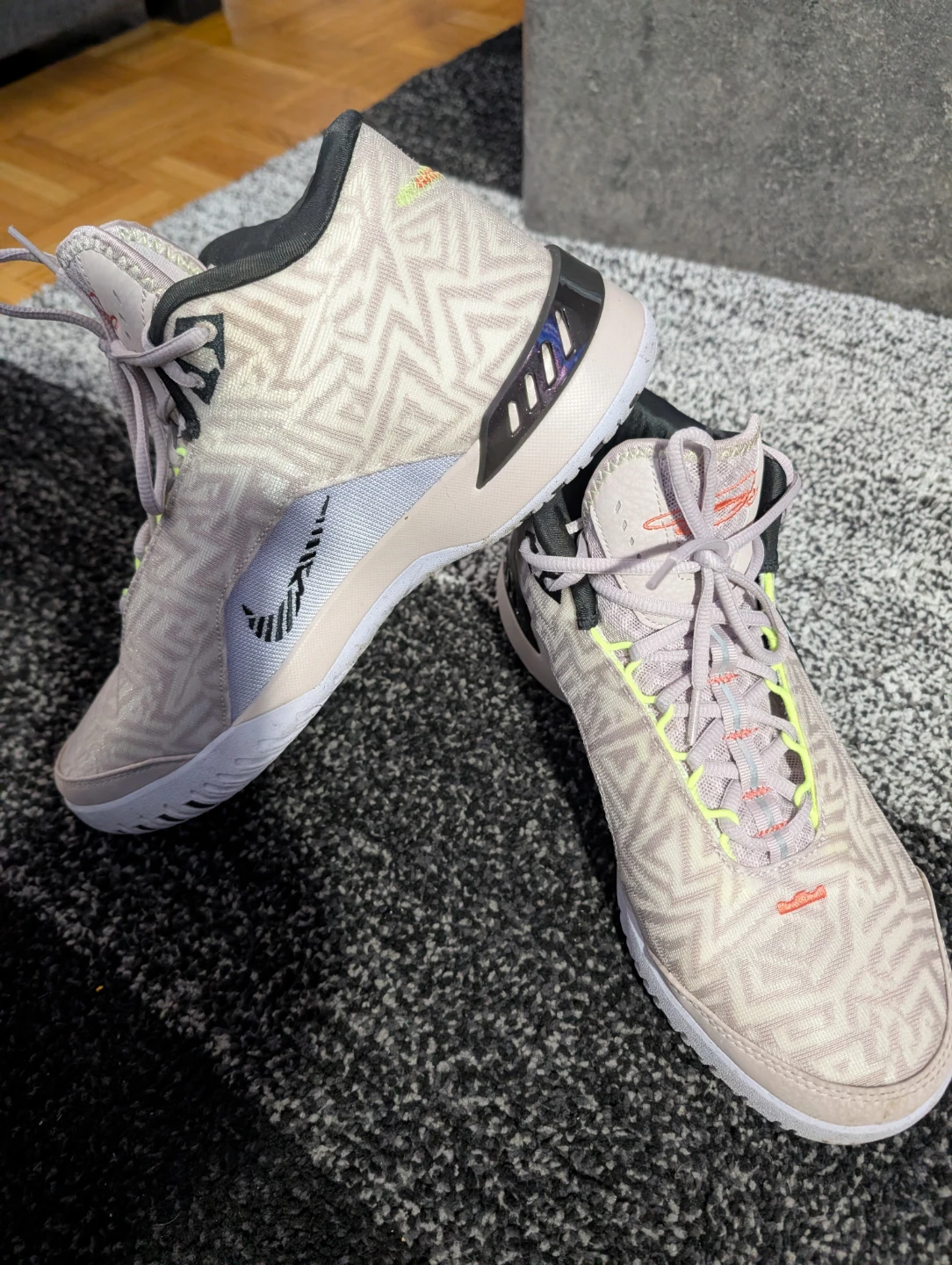 Nike LeBron Witness 5 Men's Basketball Shoes - photo 5
