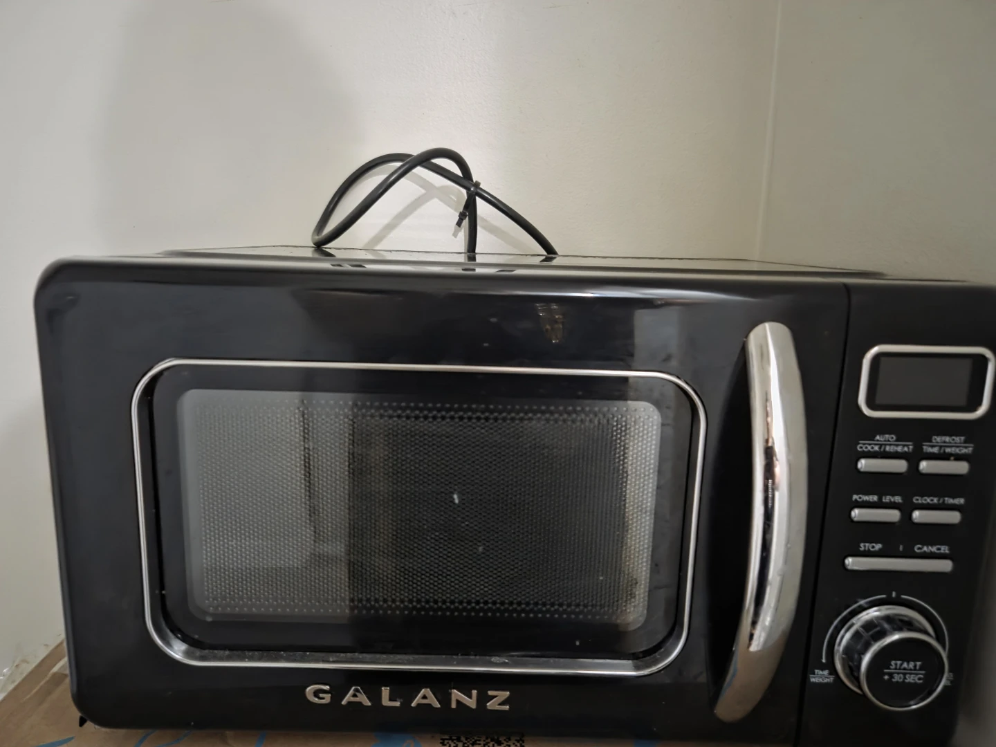 Galanz Black Microwave Oven