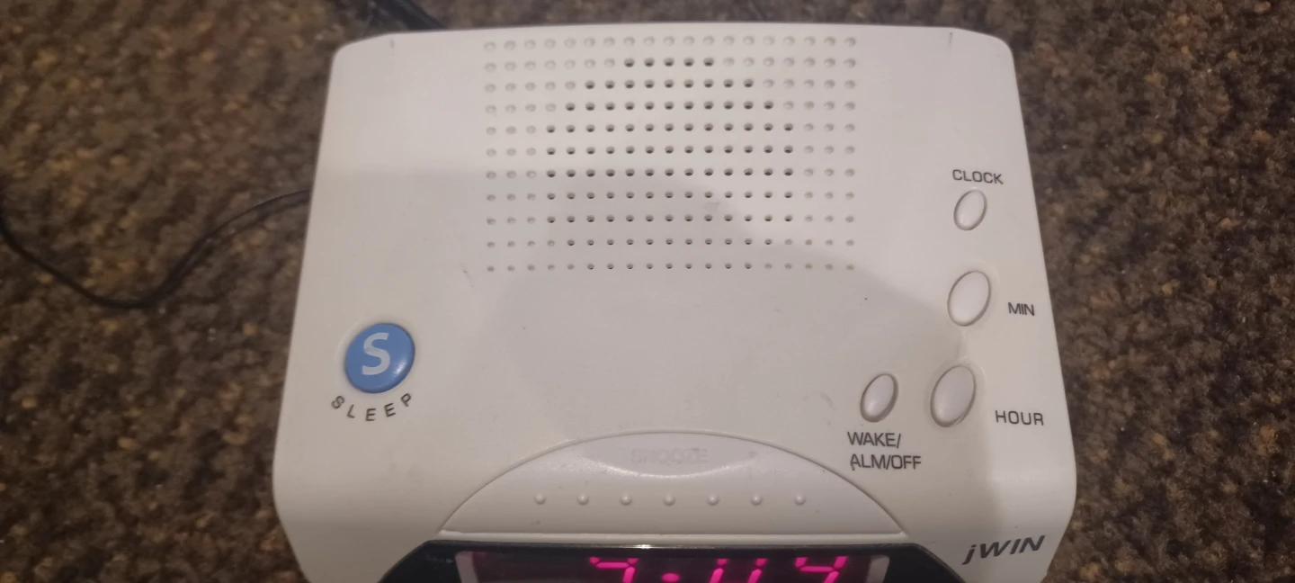 Clock radio - photo 2