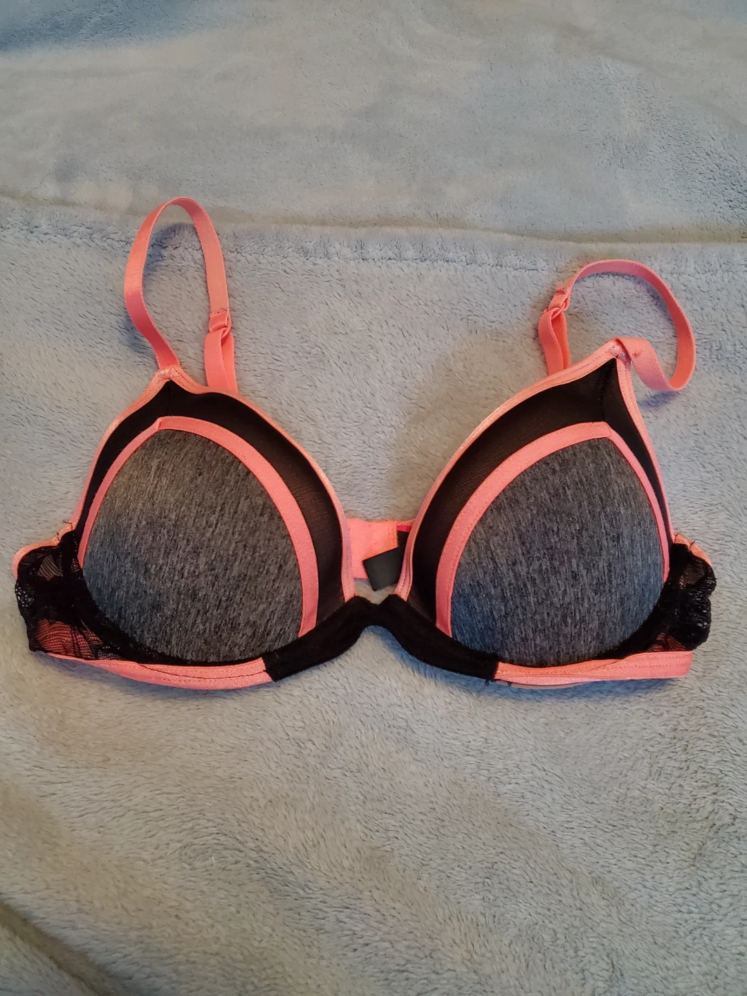 La Senza Bras (34B) - photo 3