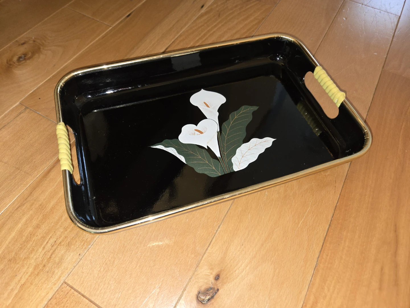 Vintage lacquerwear MCM tray
