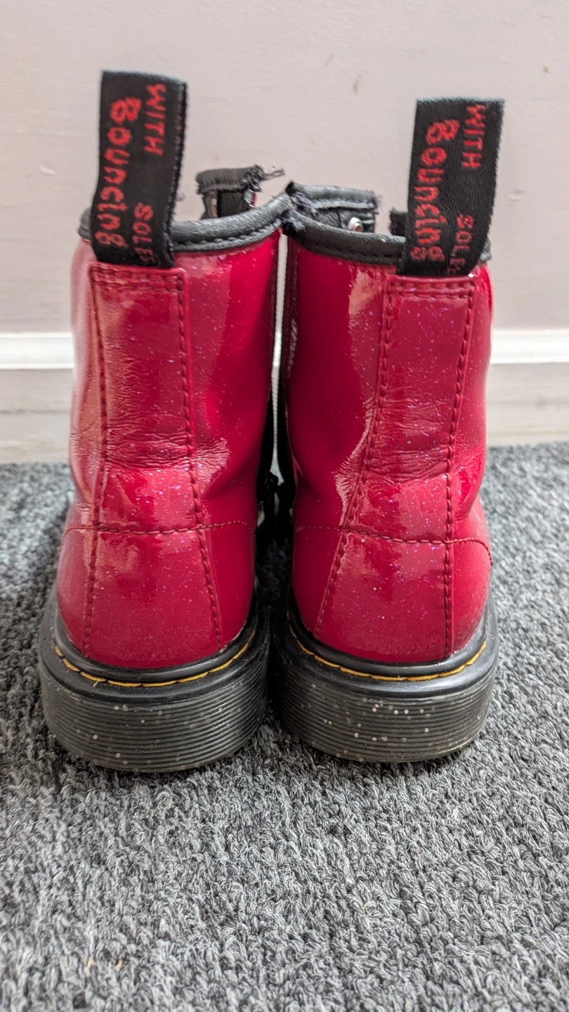 Dr. Martens Red Patent Leather Boots Toddler Size 3 US - photo 2