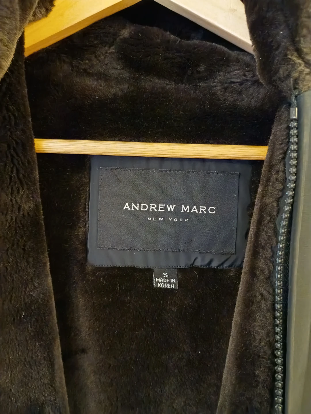 Andrew Marc New York Women's faux Fur Lined Parka Jacket Size S - photo 2