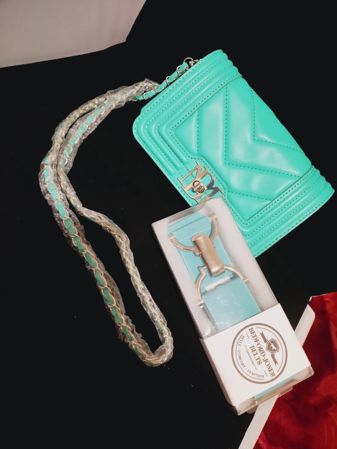 🌱 Badgley mischka pocketbook & Bedford jones belt Turquoise Set - photo 4
