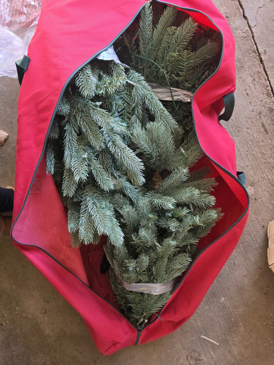 7 ft Artificial Christmas Tree with carrying bag - photo 2