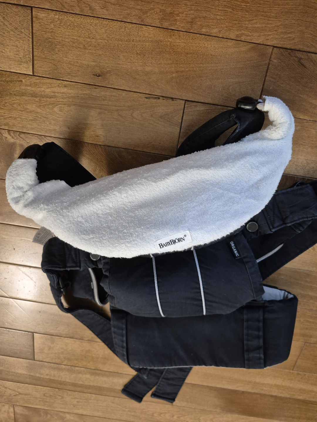 BABYBJÖRN Baby Carrier with sun cover, winter cover and bib - photo 4