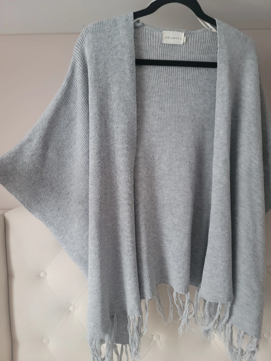Gray Shawl size Medium by Dreamers, fringe - photo 3