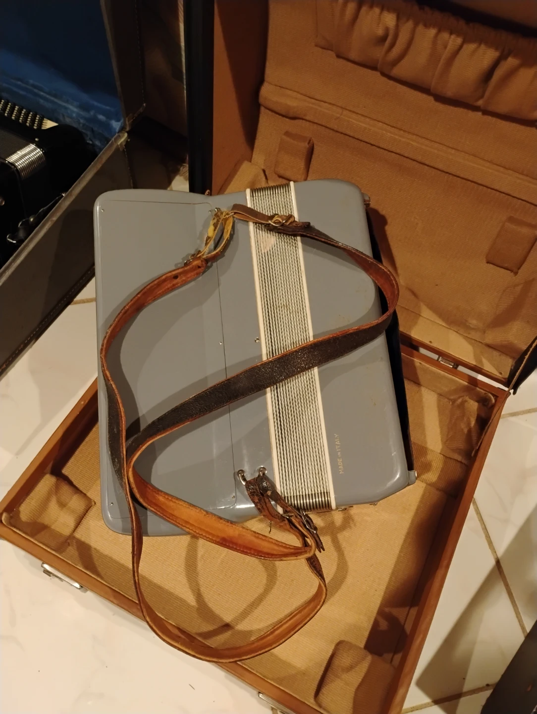 Galanti Accordion 96 Bass - photo 2
