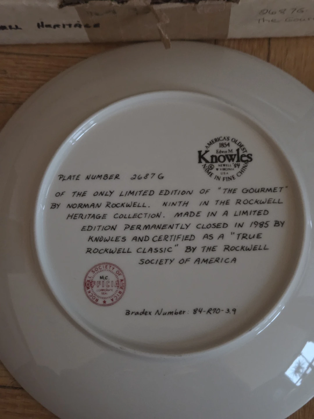 Norman Rockwell "The Gourmet" Collector Plate - photo 2