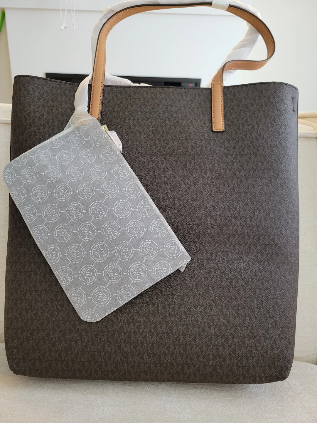 MK monogram Tote Bag - photo 2