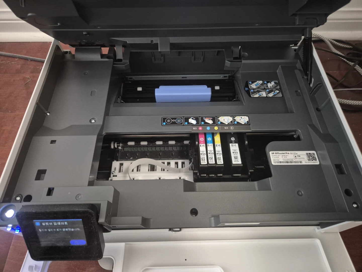 HP OfficeJet Pro 8122e All-in-One Printer - photo 3