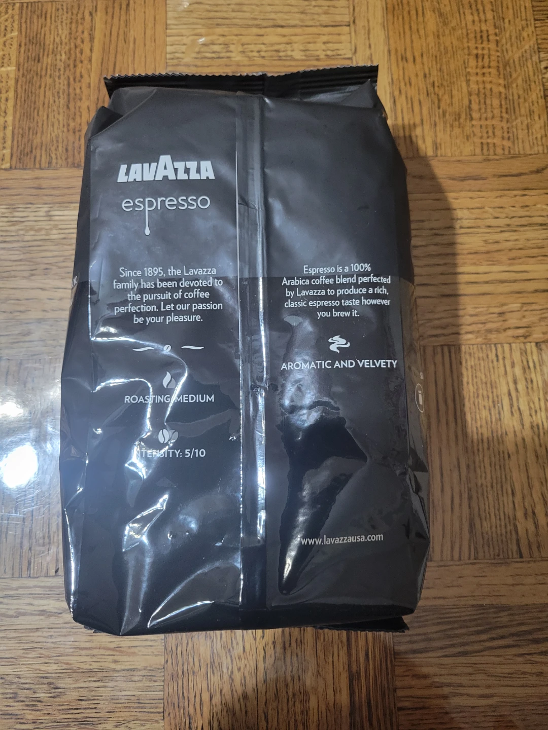 Lavazza Espresso Whole Bean Coffee, 35.2 oz - photo 2