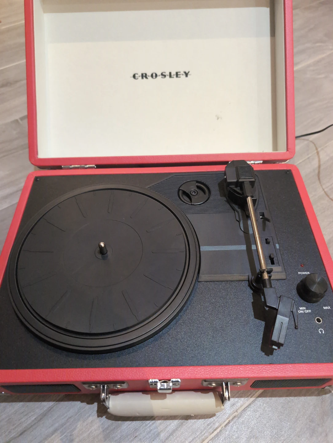 Crosley Orange Portable Record Player - photo 2